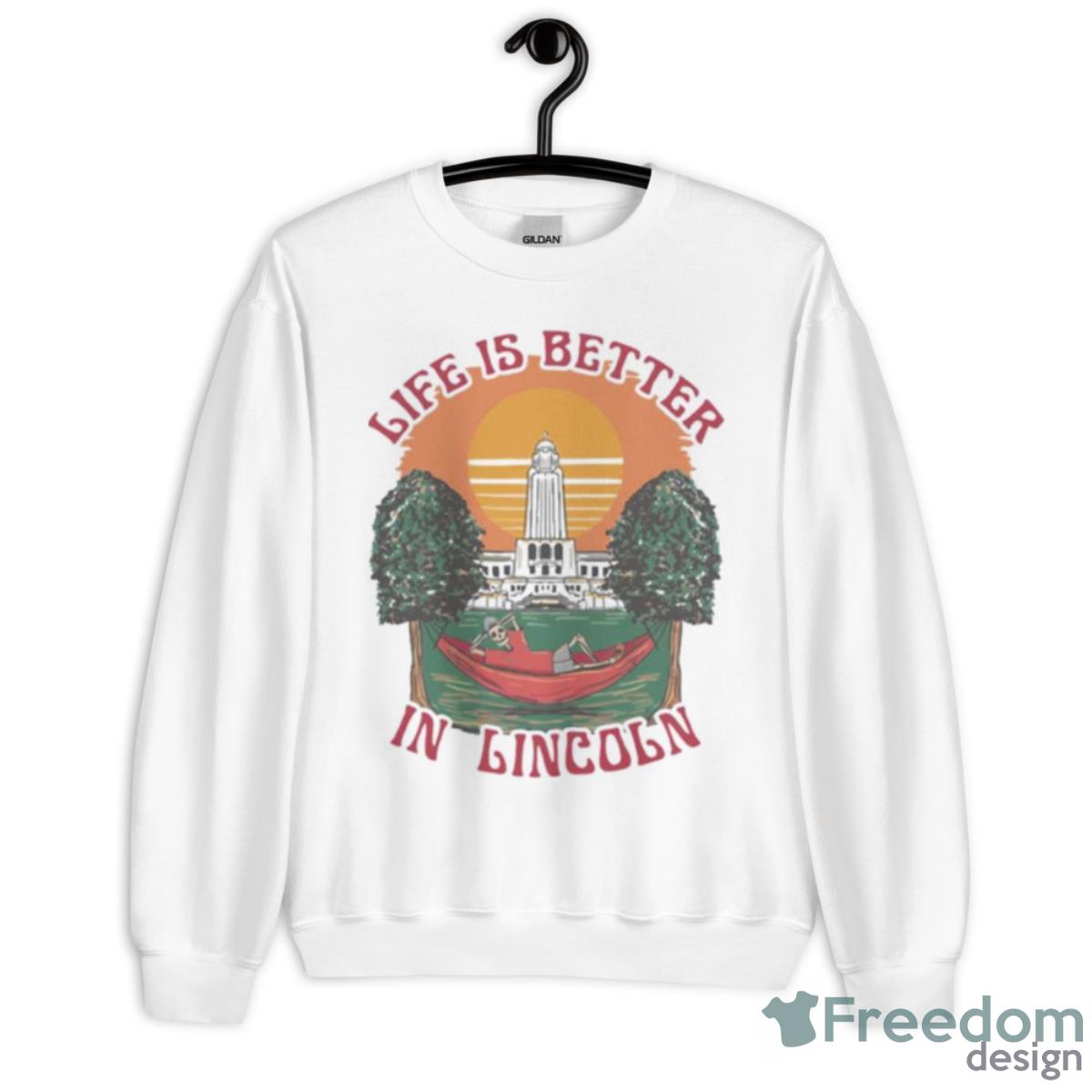 Life Is Better Lincoln Shirt - Unisex Heavy Blend Crewneck Sweatshirt