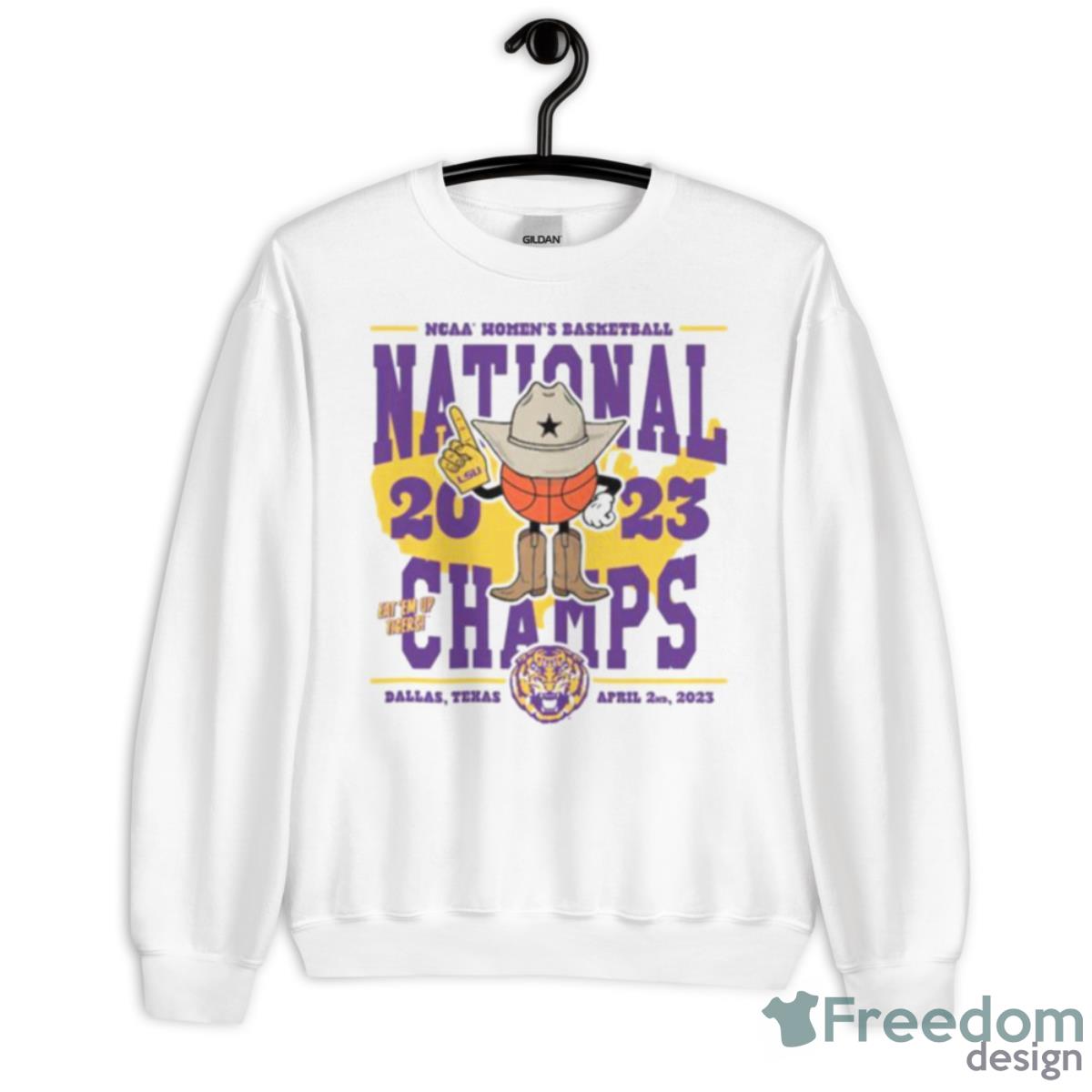 LSU Tigers 2023 NCAA WoNFL Basketball National Champions Cowboy Shirt - Unisex Heavy Blend Crewneck Sweatshirt