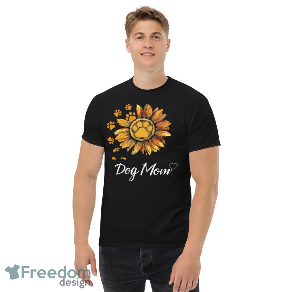 https://image.freedomdesignstore.com/2023-04/mothers-day-gift-sunflower-dog-mom-design-t-shirts-mothers-day-dog-mom-gifts-6.jpeg