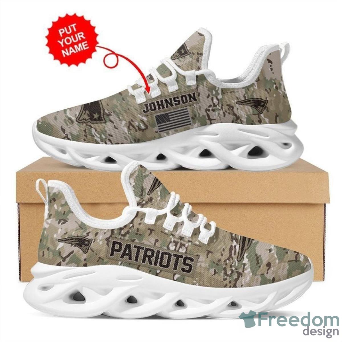 New England Patriots Camouflage Max Soul Running Shoes Custom Name Product Photo 2