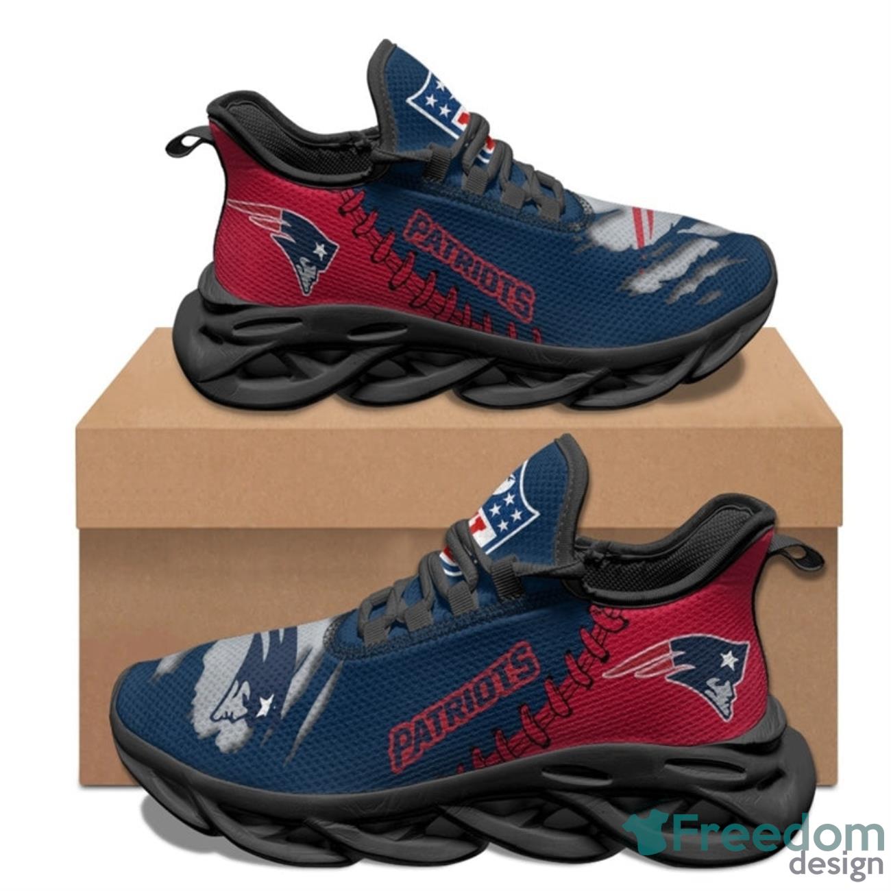 New England Patriots NFL Max Soul Sneakers Running Shoes Product Photo 2