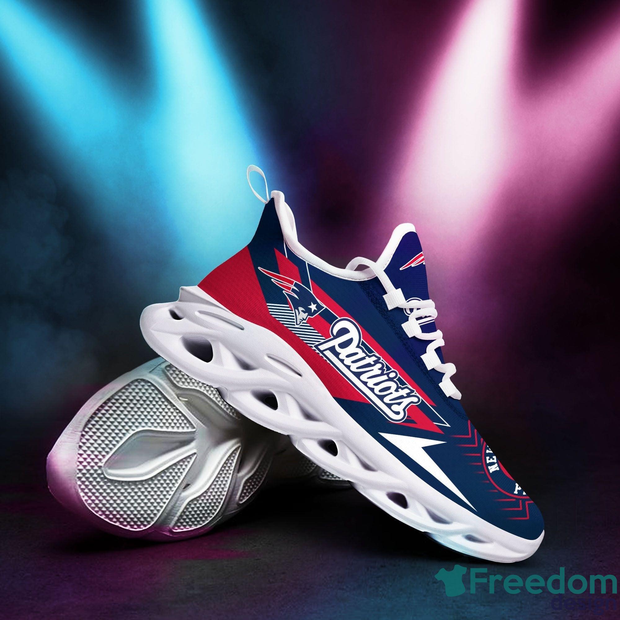 NFL New England Patriots Ultra Cool Air Max Soul Shoes Product Photo 2