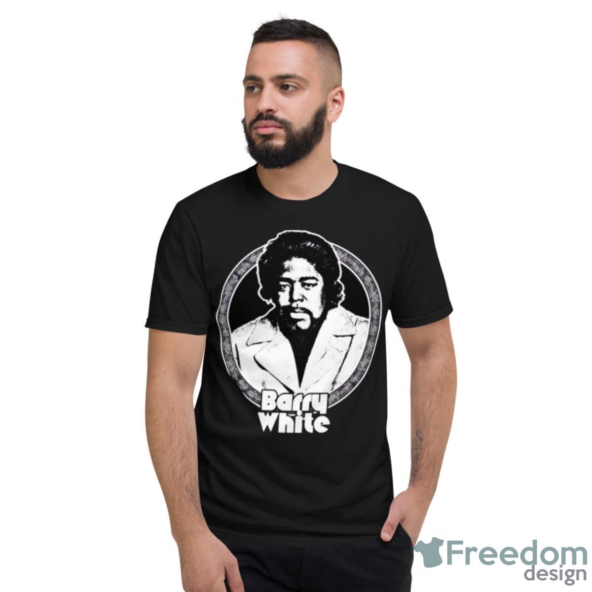 Original Retro Style Barry White Design Shirt - Short Sleeve T-Shirt