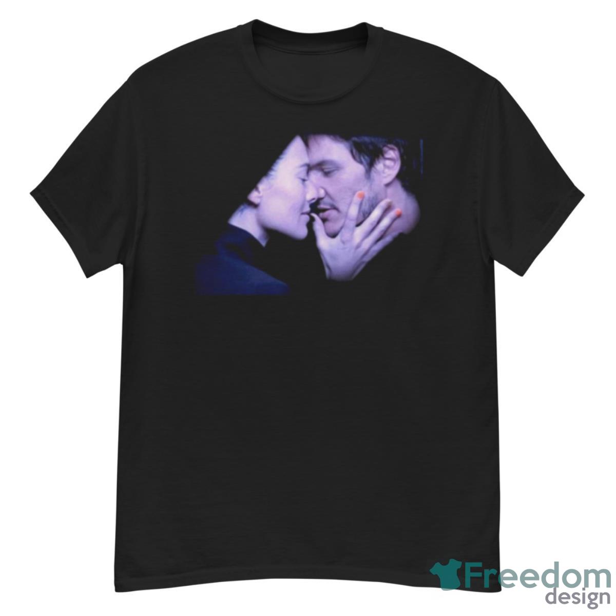 Pedro Pascal Kiss Shirt - G500 Men’s Classic T-Shirt