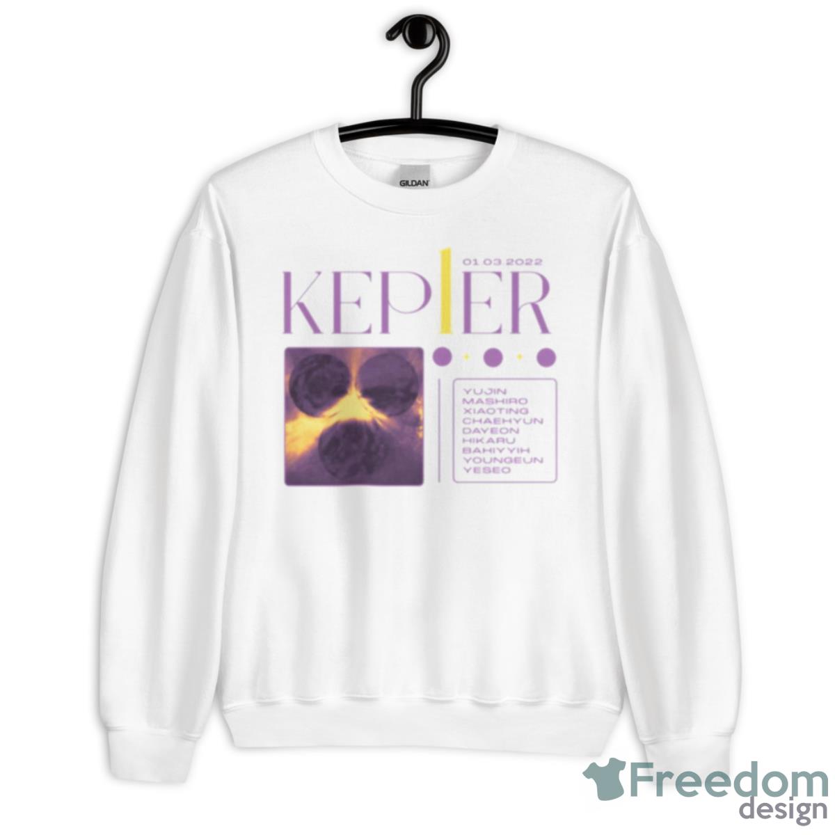 Purple Art Kep1er Kpop Band Shirt - Unisex Heavy Blend Crewneck Sweatshirt