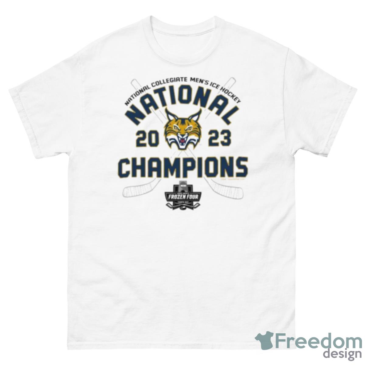 Quinnipiac Bobcats 2023 National Collegiate Men’s Ice Hockey National Champions Locker Room Shirt - 500 Men’s Classic Tee Gildan