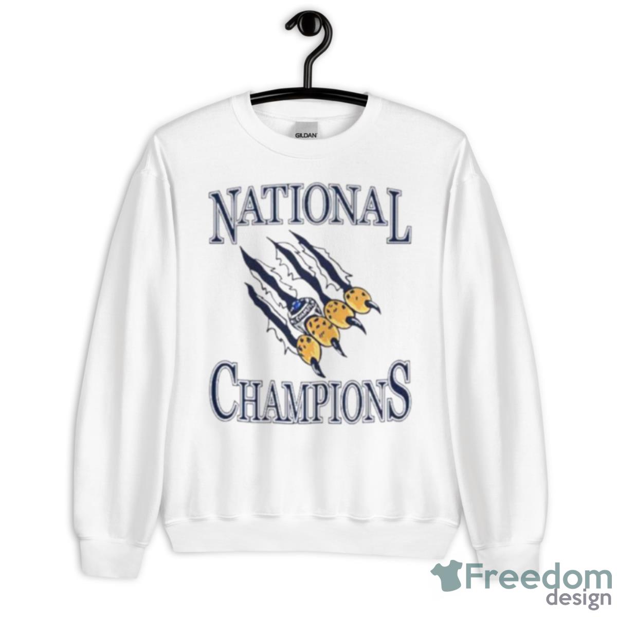 Quinnipiac Bobcats 5 Time National Champions Shirt - Unisex Heavy Blend Crewneck Sweatshirt