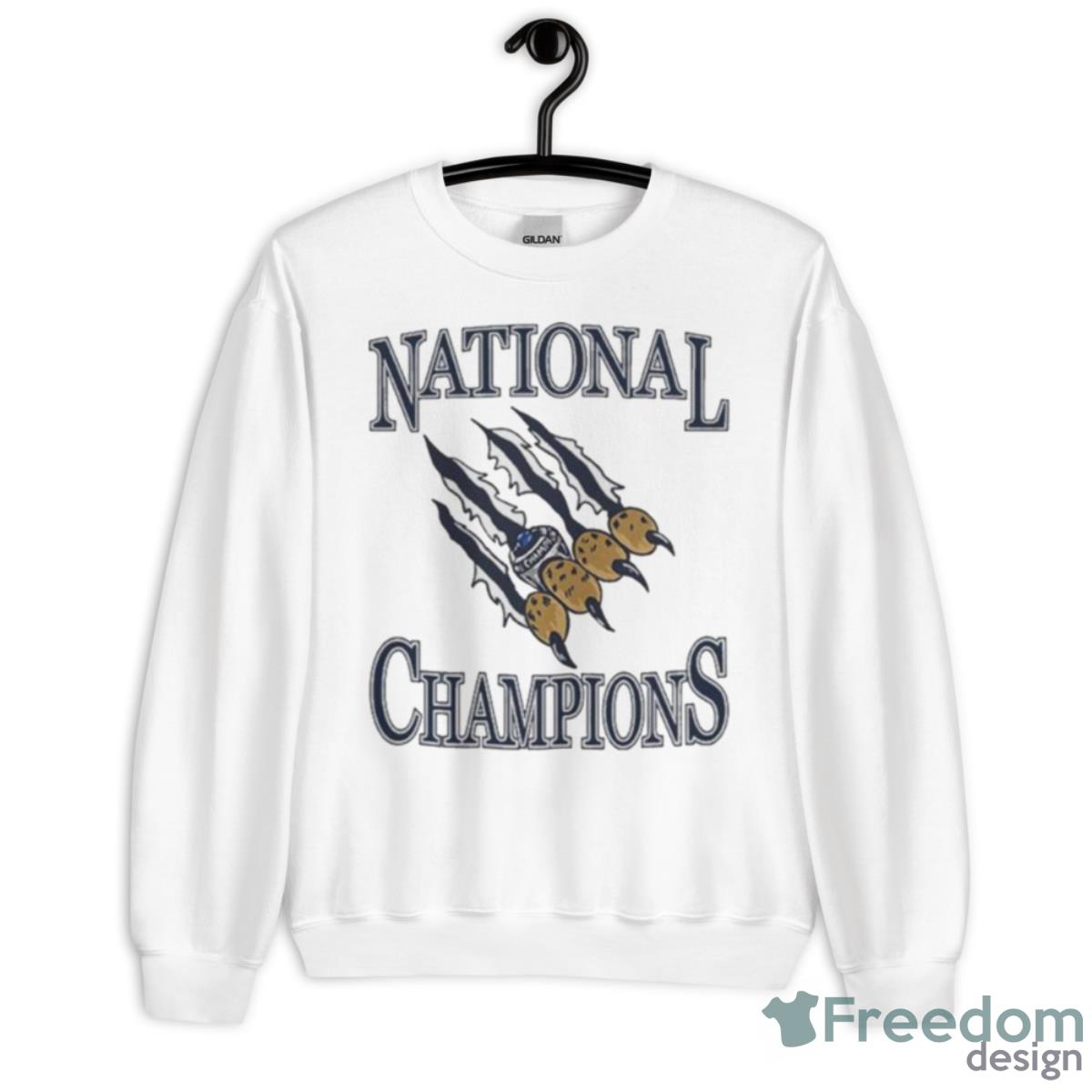 Quinnipiac Bobcats Hockey 2023 National Champions Shirt - Unisex Heavy Blend Crewneck Sweatshirt