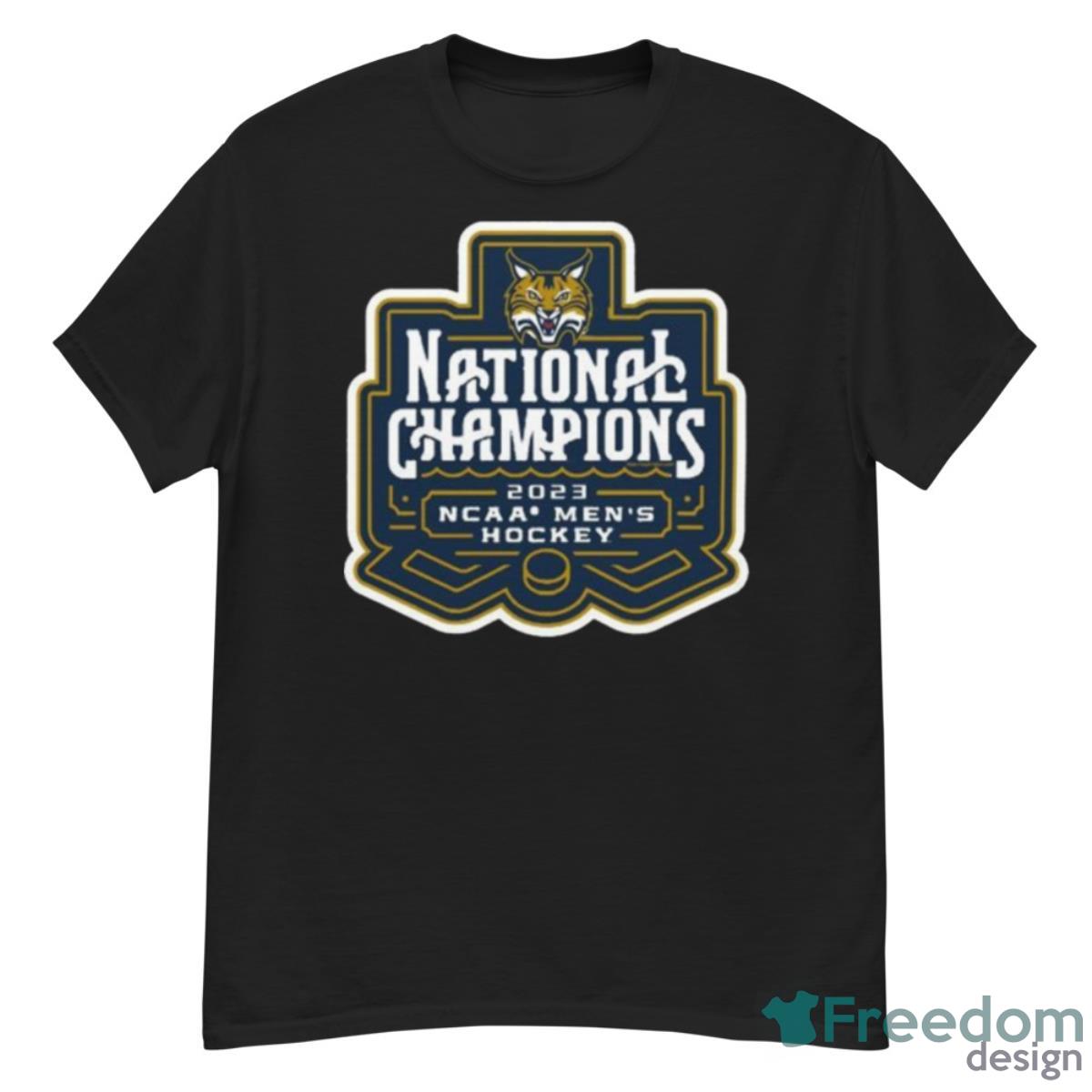 Quinnipiac Bobcats National Champions 2023 NCAA Men’s Hockey Shirt - G500 Men’s Classic T-Shirt