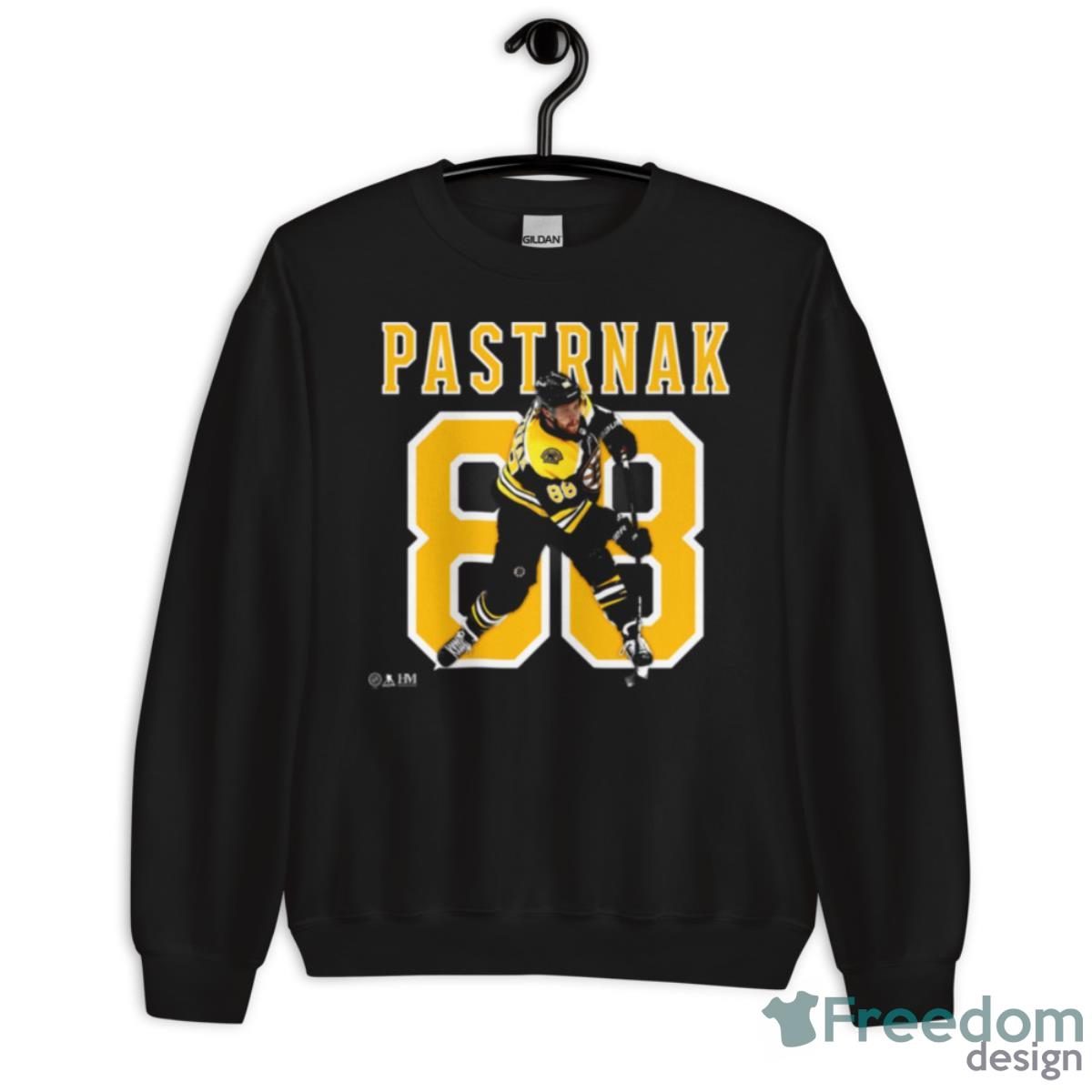 Shop Nhl Boston Bruins David Pastrnak The Highland Mint Shirt - Unisex Crewneck Sweatshirt