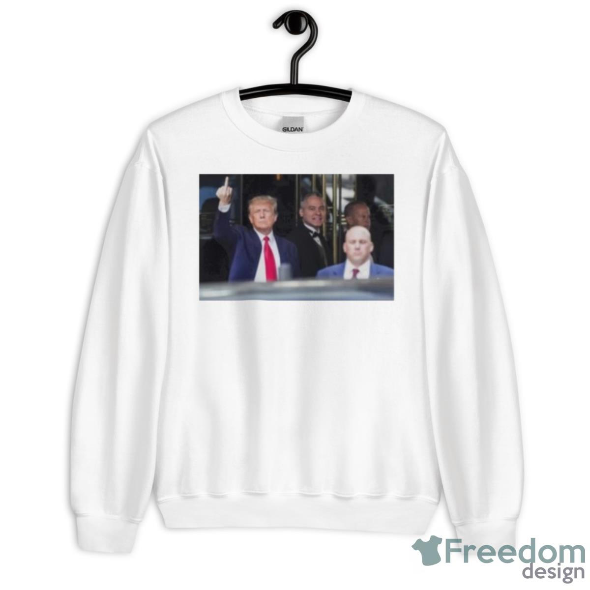 Trump Raise Middle Finger Shirt - Unisex Heavy Blend Crewneck Sweatshirt