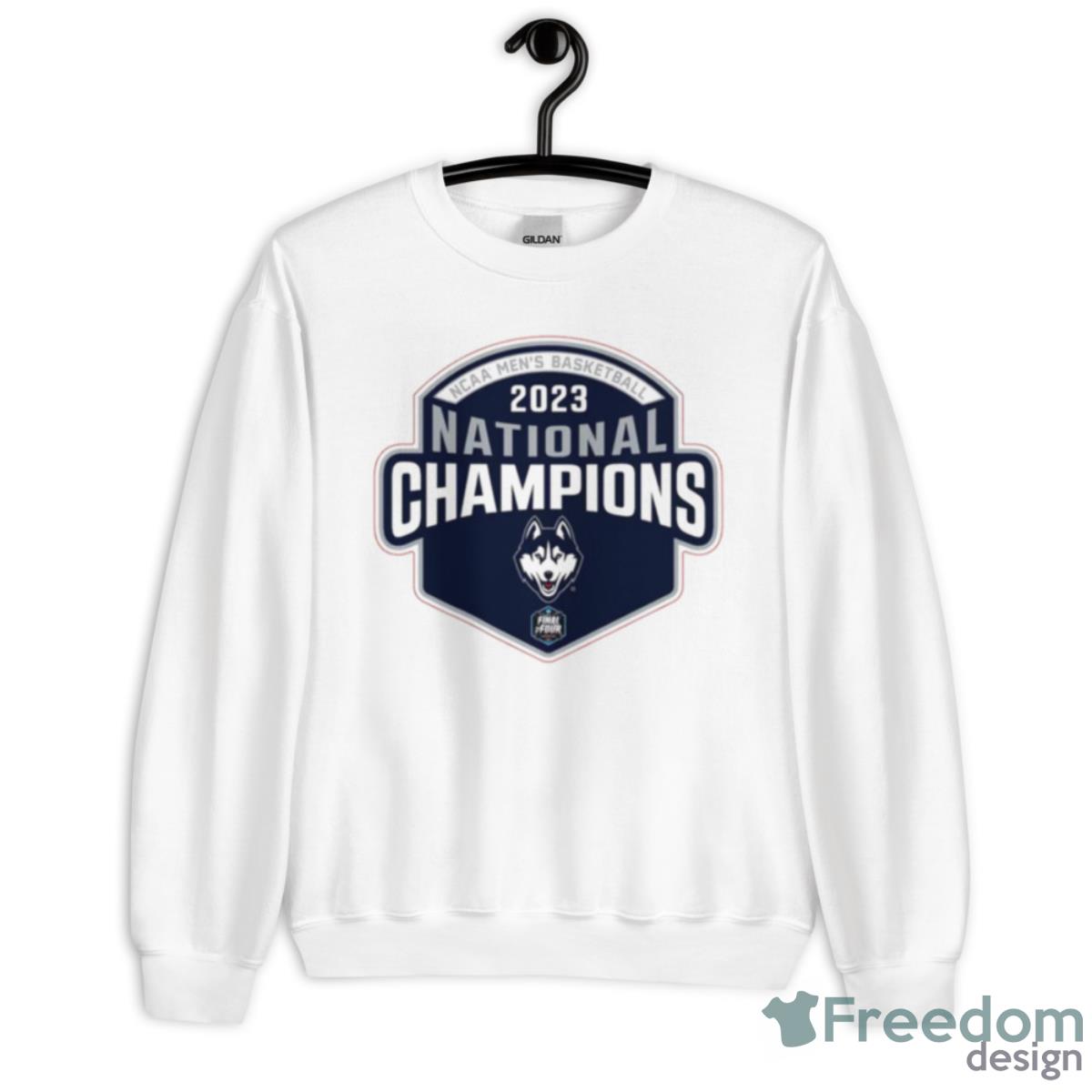 UConn Huskies National Champions NCAA Men’s Basketball Logo Shirt - Unisex Heavy Blend Crewneck Sweatshirt