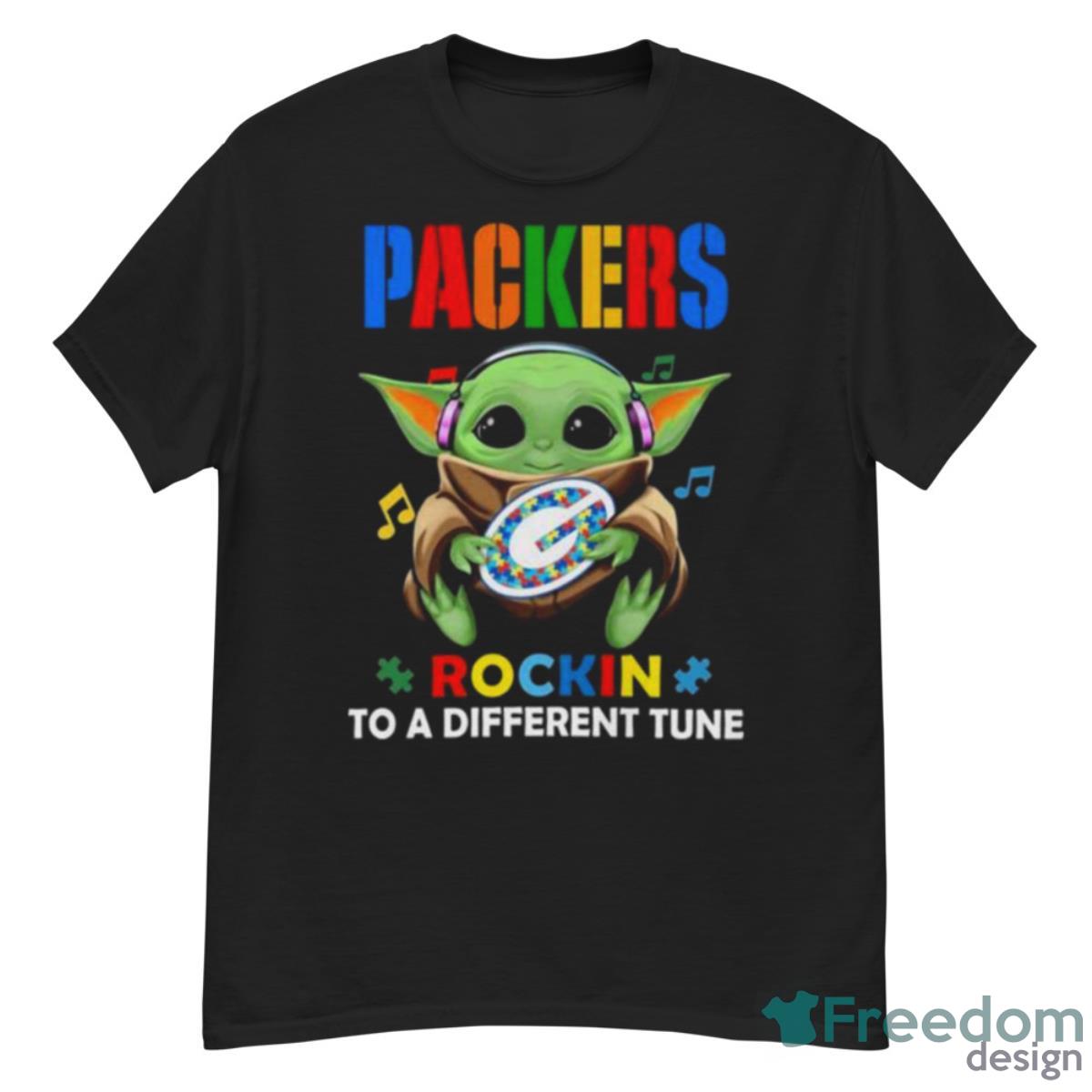 Baby Yoda Hug Green Bay Packers Autism Rockin To A Different Tune t-shirt -  Yesweli