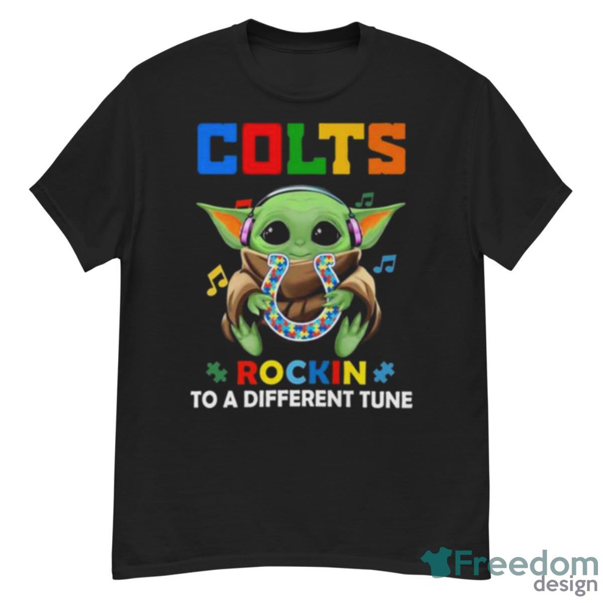 Baby Yoda Hug Indianapolis Colts Autism Rockin To A Different Tune Shirt - G500 Men’s Classic T-Shirt