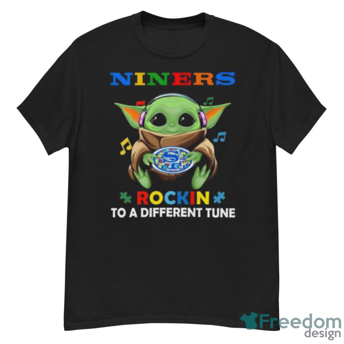 Baby Yoda Hug San Francisco 49ers Autism Rockin To A Different Tune Shirt - G500 Men’s Classic T-Shirt