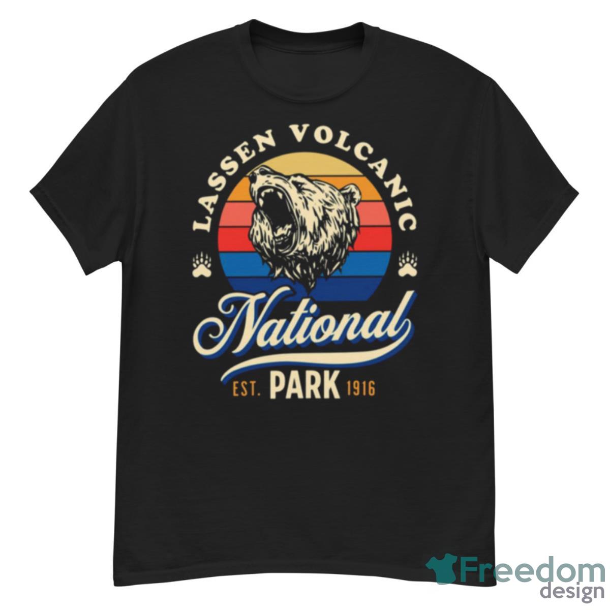 Bear Logo Lassen Volcanic National Park Shirt - G500 Men’s Classic T-Shirt