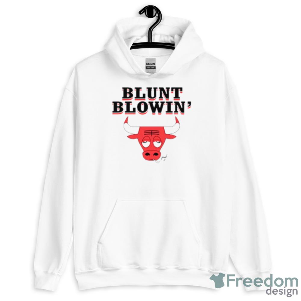 Blunt Blowin Bulls White T Shirt Gift For Men And Women