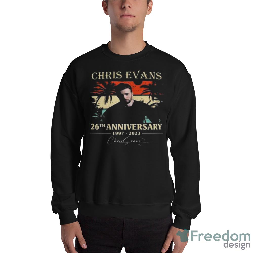 Chris Evans 26th anniversary 1997 2023 signature vintage shirt - 18000 Unisex Heavy Blend Crewneck Sweatshirt Chris Evans 26th anniversary 1997 2023 signature vintage shirt - 18000 Unisex Heavy Blend Crewneck Sweatshirt