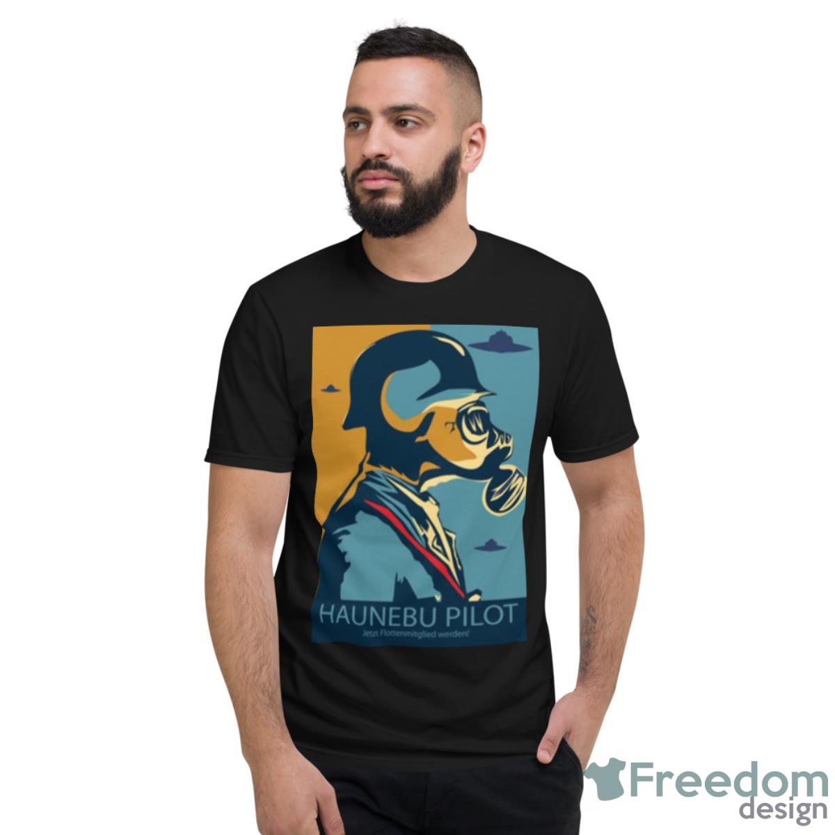 Haunebu Pilot Graphic Shirt - Short Sleeve T-Shirt