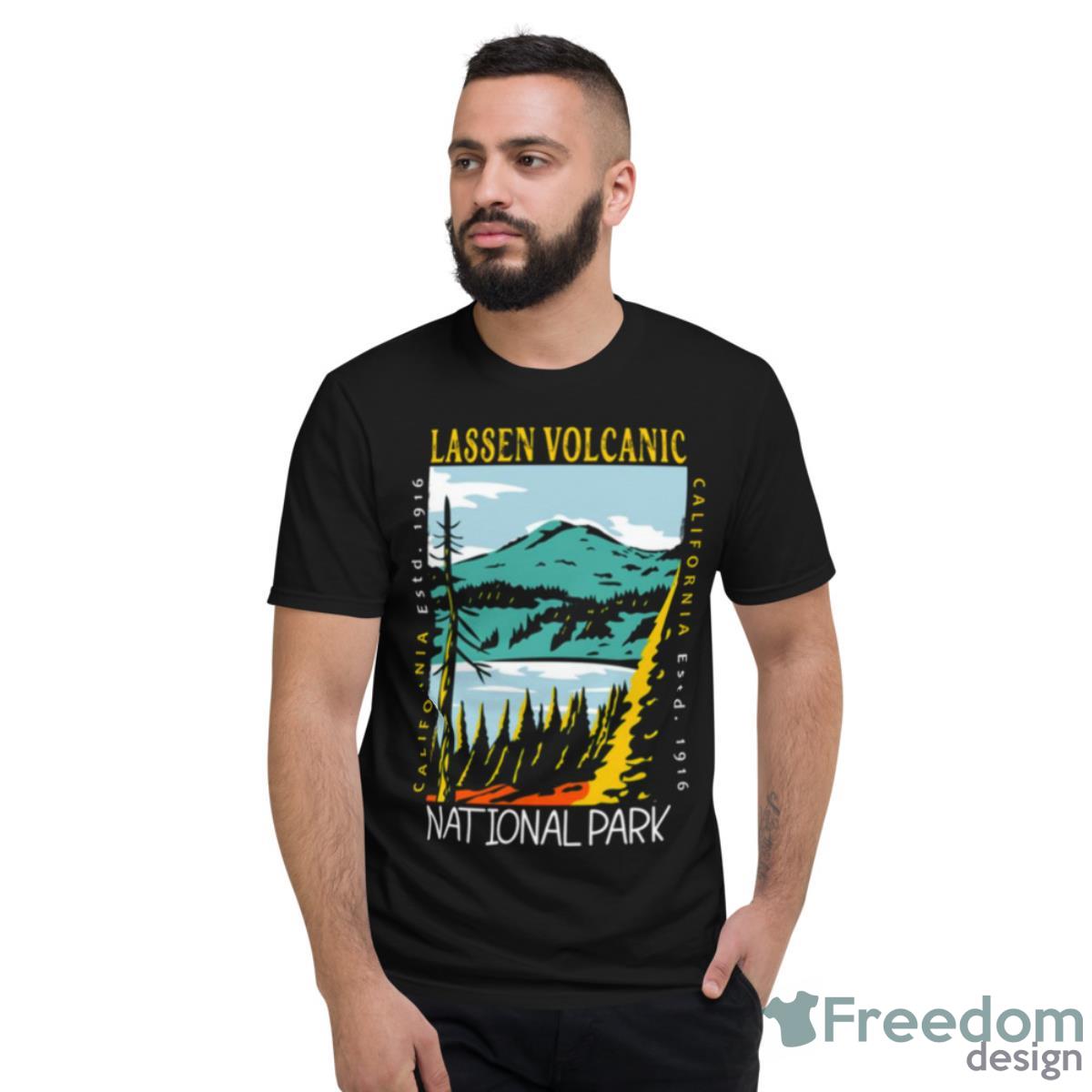 Lassen Volcanic National Park California Distressed Shirt - Short Sleeve T-Shirt