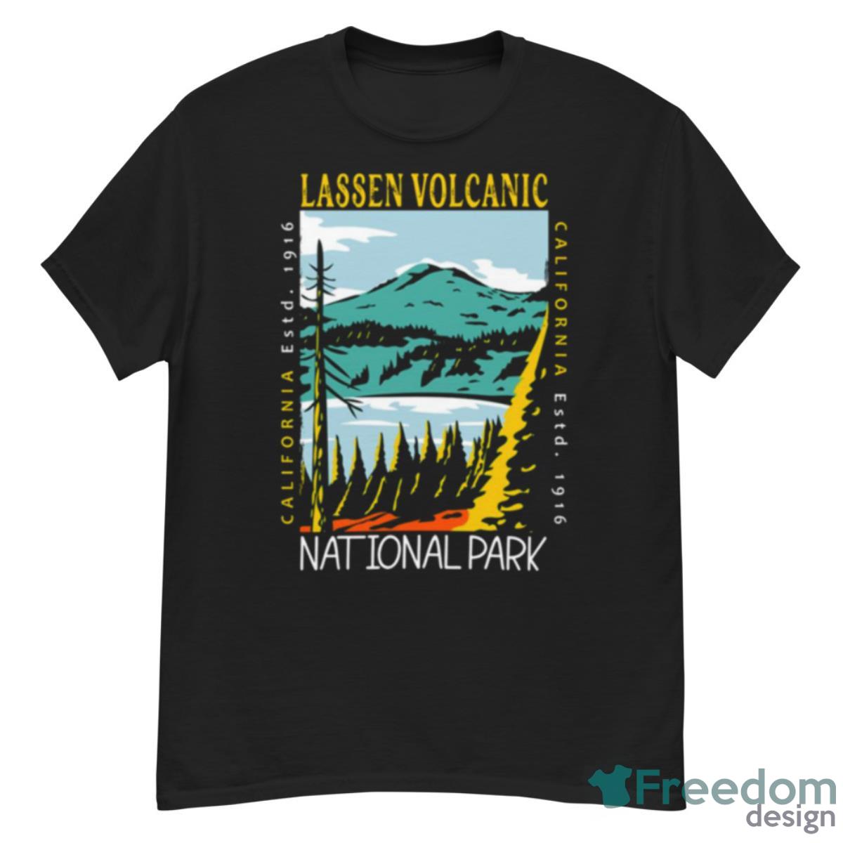 Lassen Volcanic National Park California Distressed Shirt - G500 Men’s Classic T-Shirt