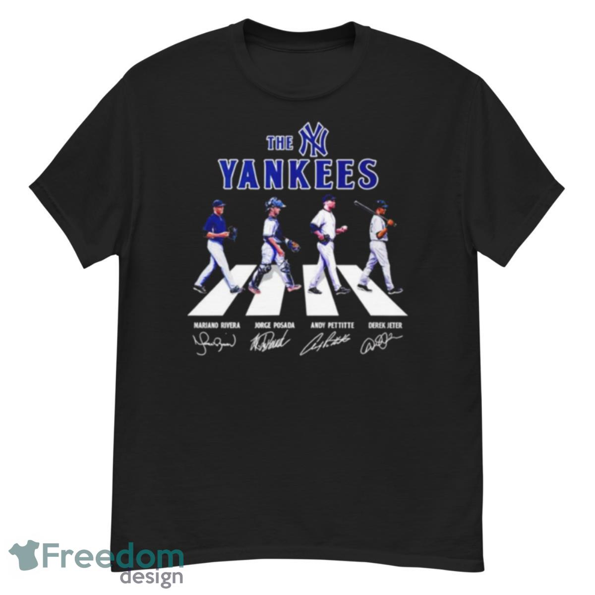 Mariano Rivera Jorge Posada Andy Pettitte And Derek Jeter The New York Yankees Abbey Road Signature Shirt - G500 Men’s Classic T-Shirt