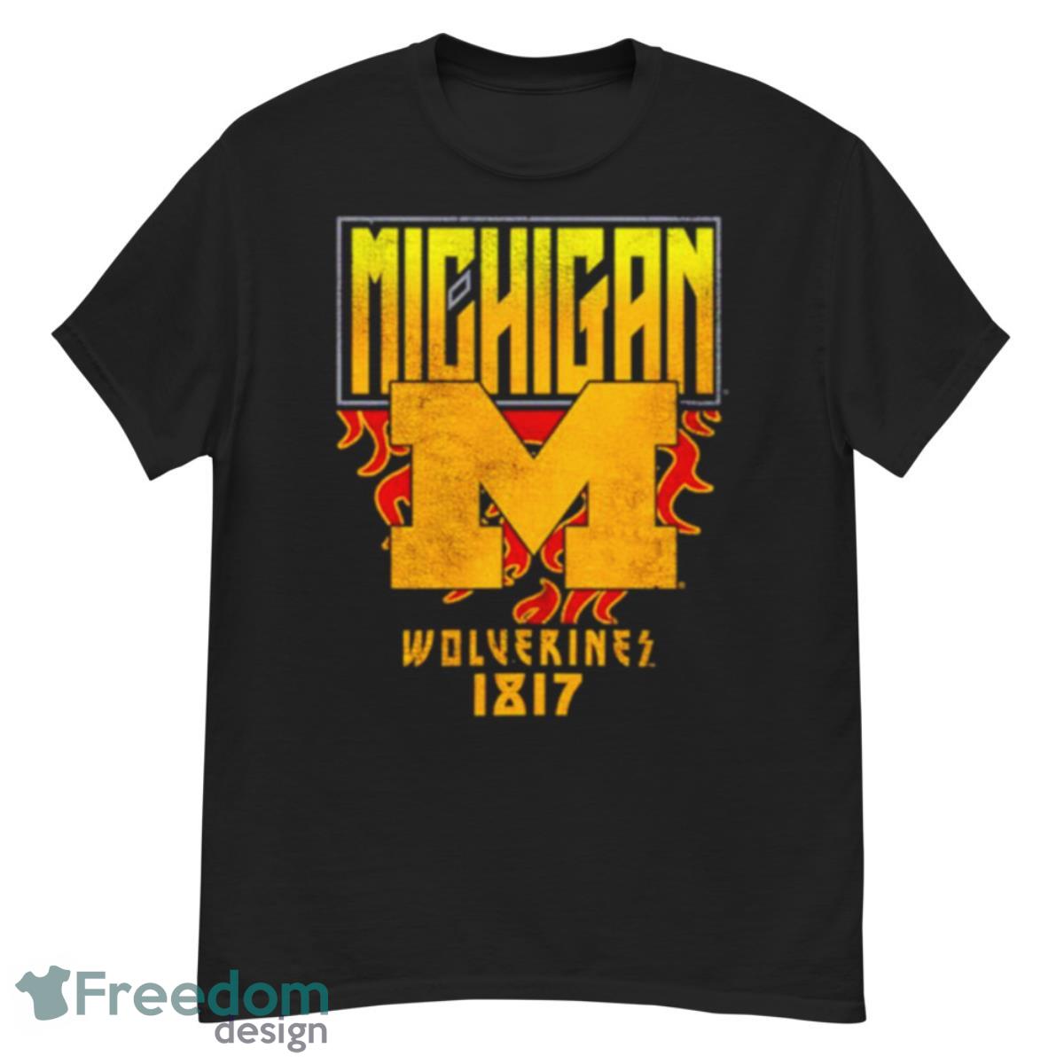 Michigan Wolverines The Legend Shirt - G500 Men’s Classic T-Shirt