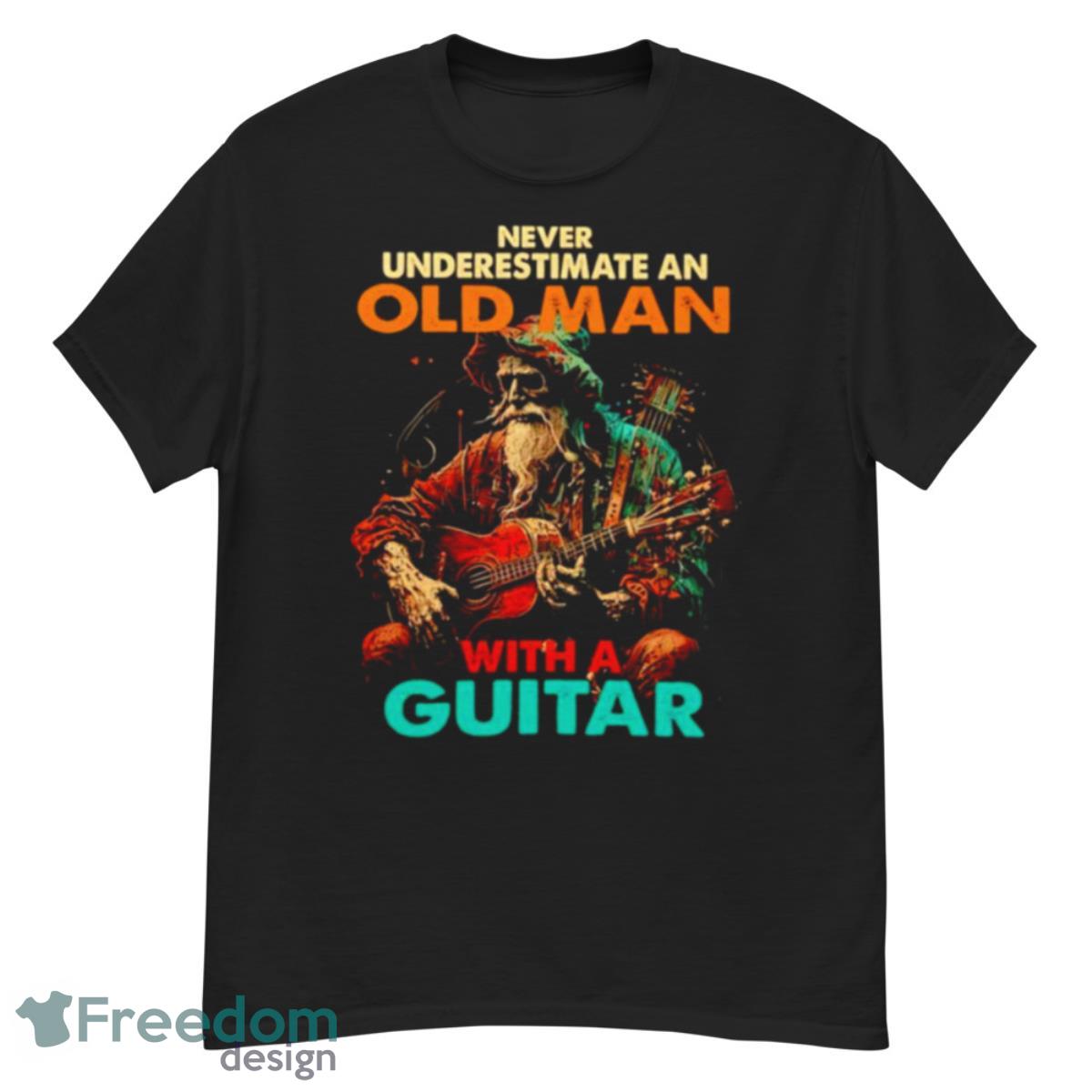 Never Underestimate An Old Man With A Guitar T Shirt - G500 Men’s Classic T-Shirt