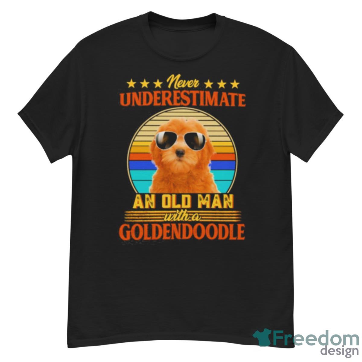 Never Underestimate An Old Man With A Red Goldendoodle Shirt - G500 Men’s Classic T-Shirt