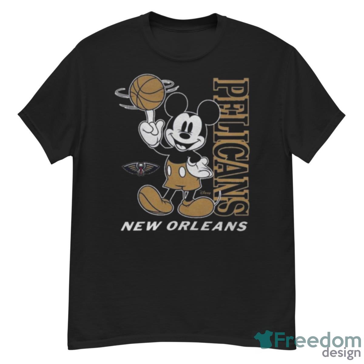 New Orleans Pelicans Disney Mickey Baller Shirt - G500 Men’s Classic T-Shirt