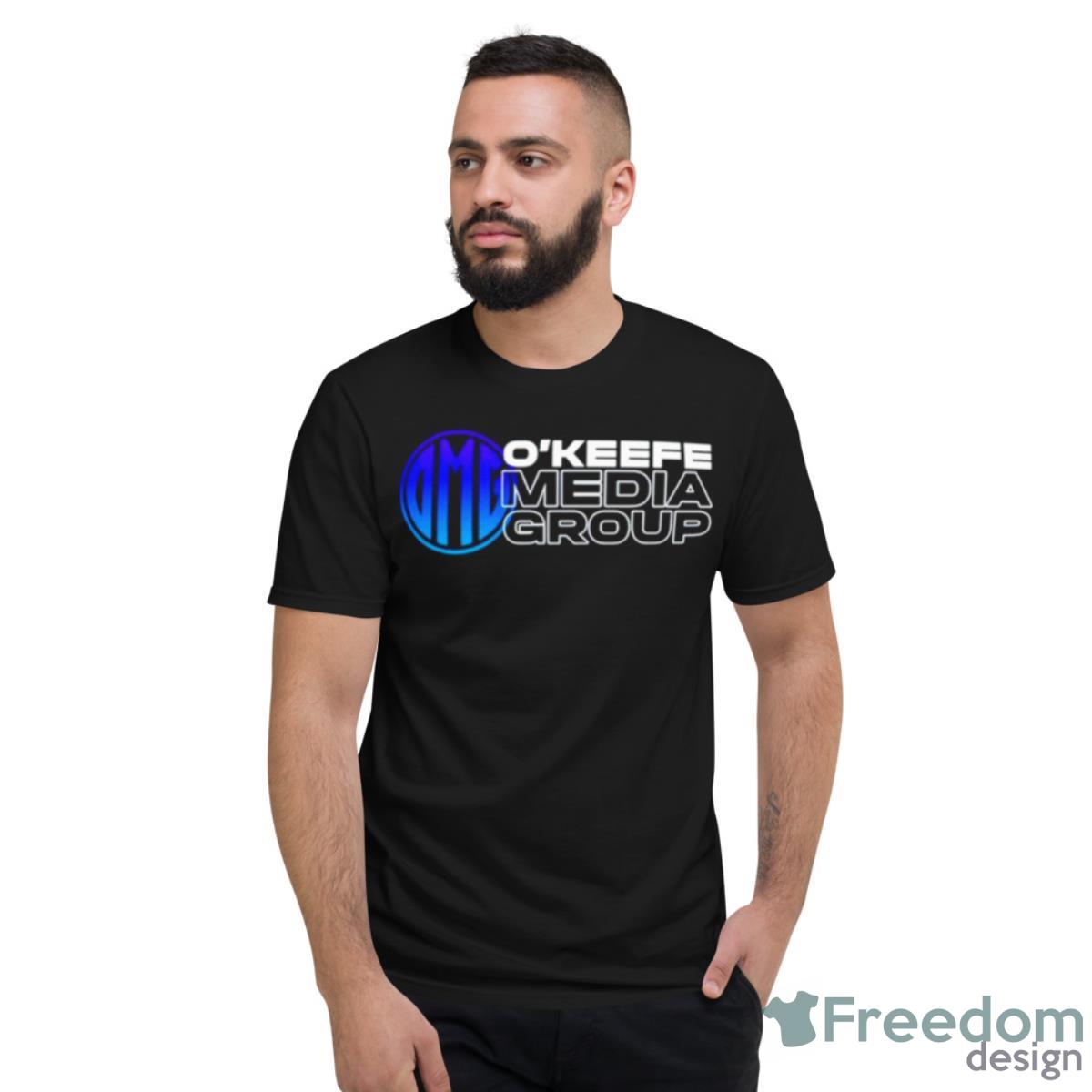 Omg Modern Gradient O’keefe Media Group Shirt - Short Sleeve T-Shirt