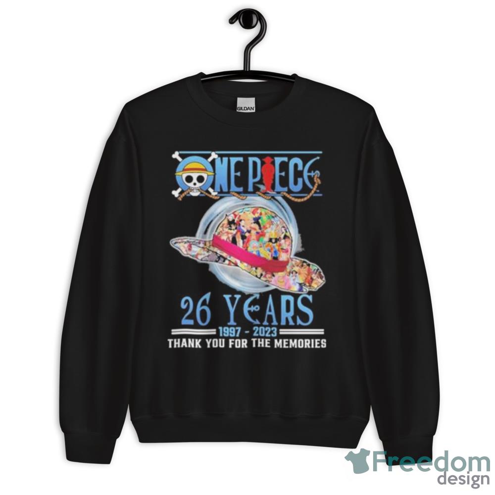 One Piece 26 Years 1997 2023 Thank You For The Memories Signatures 2023 Shirt - G500 Men’s Classic T-Shirt