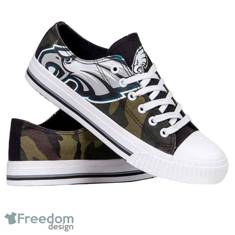 Philadelphia Eagles NFL Men And Women Camo Low Top Canvas Shoes For Fans - Philadelphia Eagles NFL Womens Camo Low Top Canvas Shoes_1