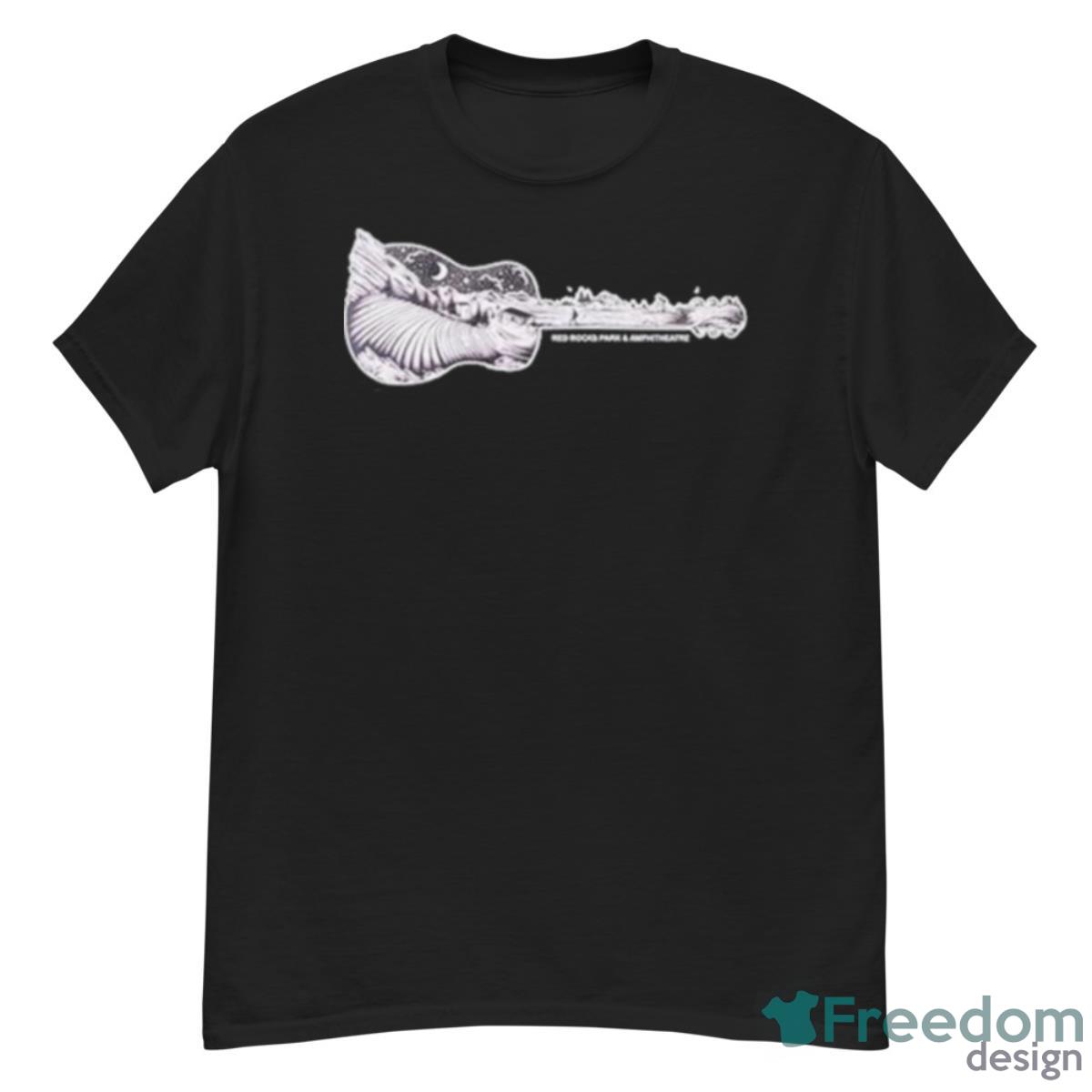 Red Rocks Guitar 2023 T Shirt - G500 Men’s Classic T-Shirt