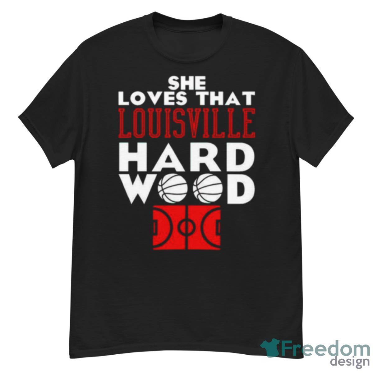 She Loves That Louisville Hard Wood Shirt - G500 Men’s Classic T-Shirt