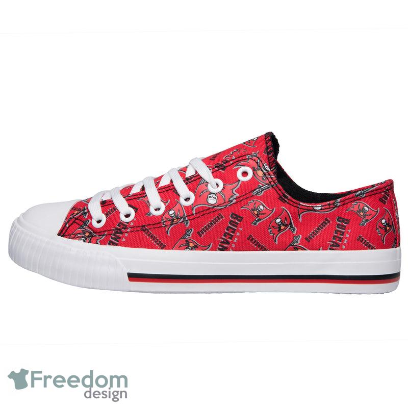 Tampa Bay Buccaneers NFL Men And Women Low Top Repeat Print Canvas Shoes For Fans - Tampa Bay Buccaneers NFL Womens Low Top Repeat Print Canvas Shoes_2