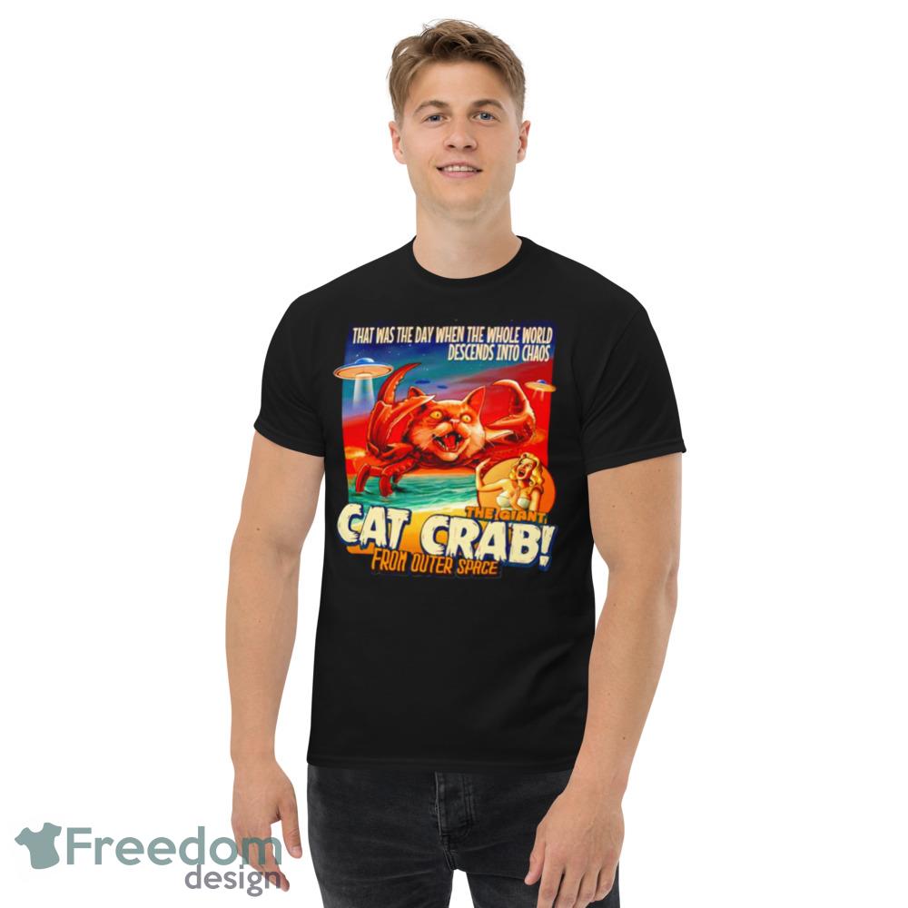 The giant cat crab from outer space Design Black T Shirt - Men’s Classic Tee Gildan 5000 The giant cat crab from outer space Design Black T Shirt - Men’s Classic Tee Gildan 5000