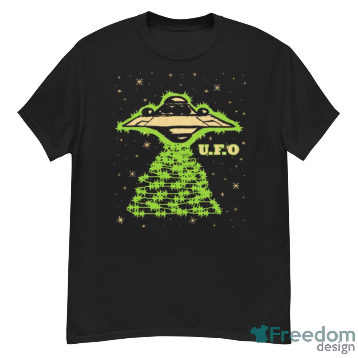 Ufo In Space Shirt - G500 Men’s Classic T-Shirt