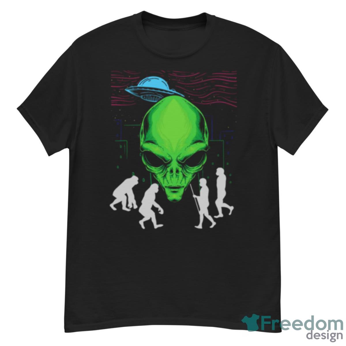 Ufo Outerspace Spaceship Extra Terrestrial Scienti Shirt - G500 Men’s Classic T-Shirt