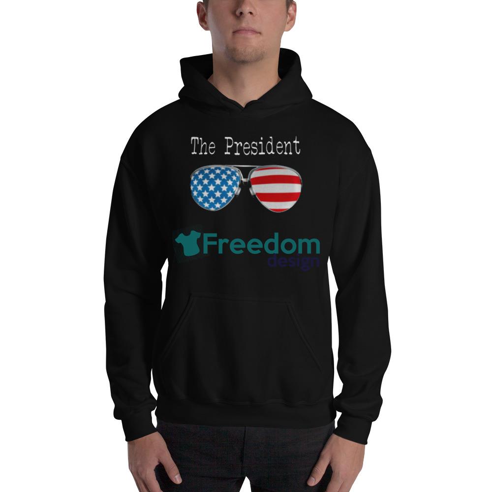 AMERICA PILOT GLASSES THE PRESIDENT Black T Shirt - 18500 Unisex Heavy Blend Hooded Sweatshirt AMERICA PILOT GLASSES THE PRESIDENT Black T Shirt - 18500 Unisex Heavy Blend Hooded Sweatshirt