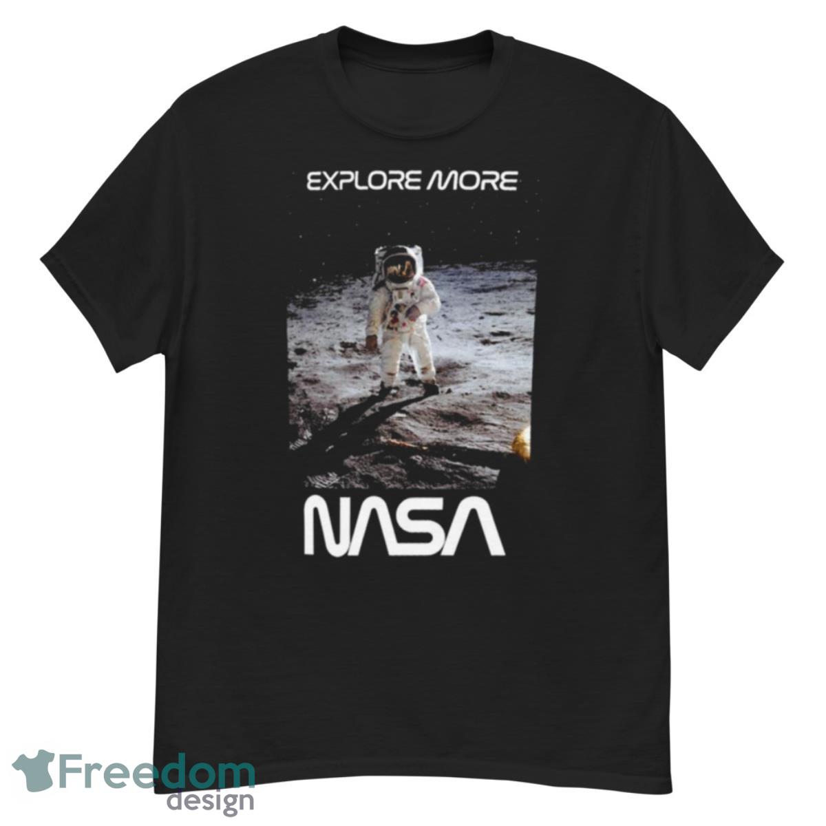 NASA Moon Landing T Shirt - G500 Men’s Classic T-Shirt