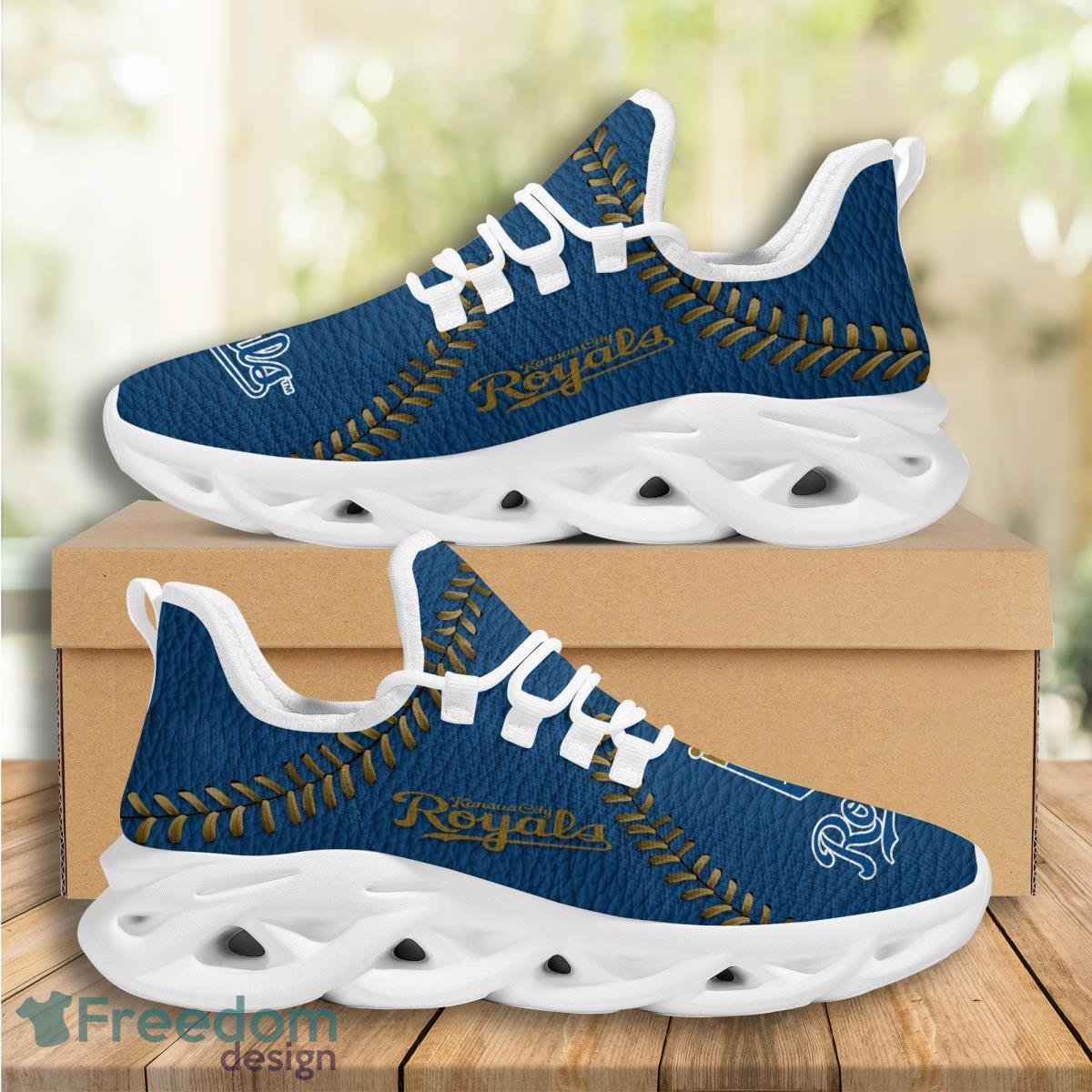 Kansas City Royals Logo Seam Pattern 3D Max Soul Sneaker Product Photo 1