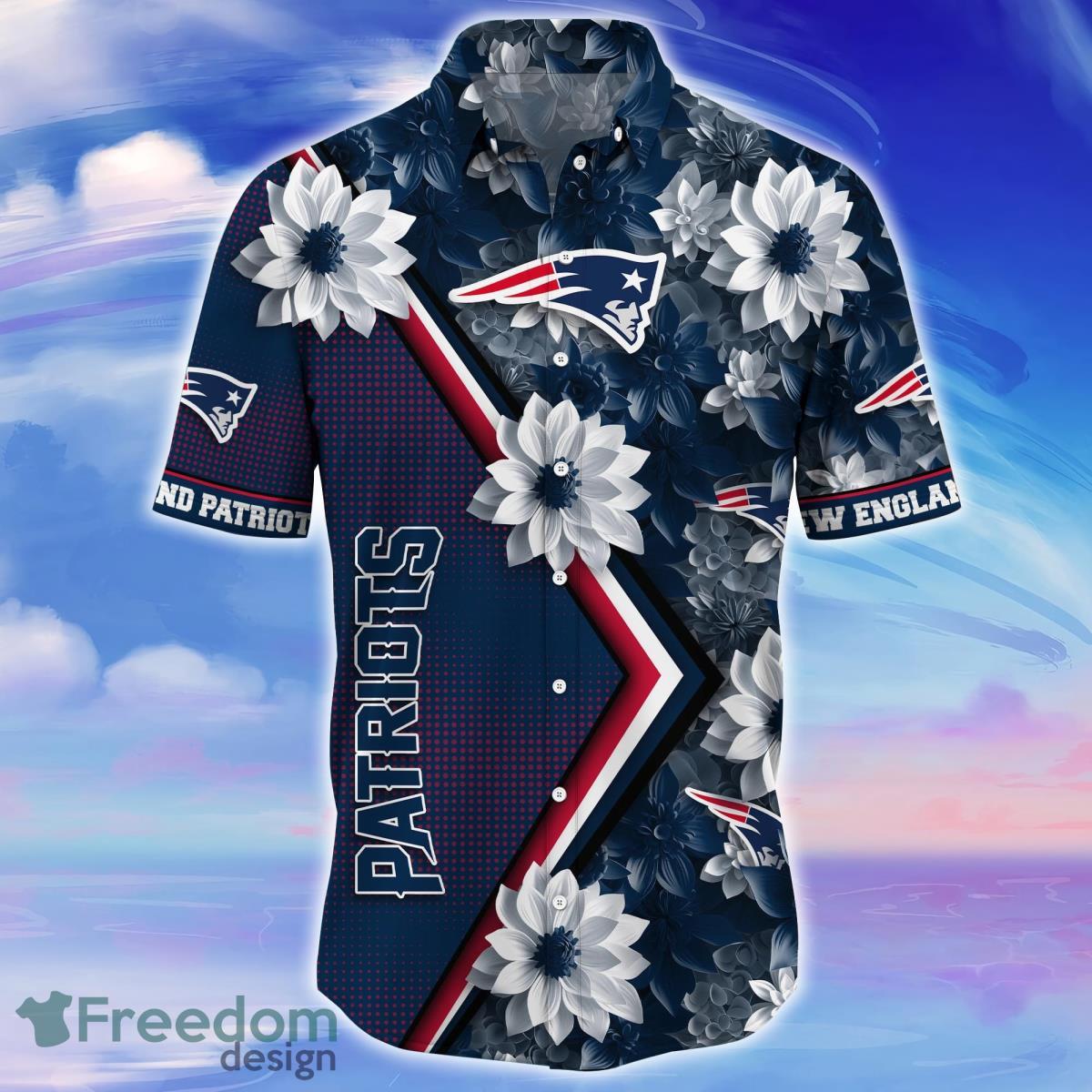 New England Patriots Trending Hawaiian Shirt Gift For Fans Product Photo 2