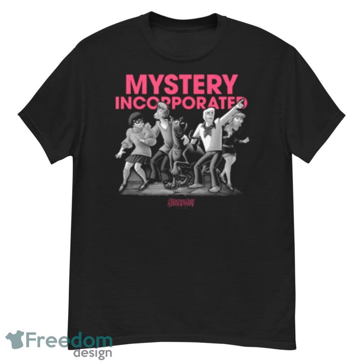 Mystery Incorporated Frightened Group Shot Poster Scooby Doo shirt - G500 Men’s Classic T-Shirt