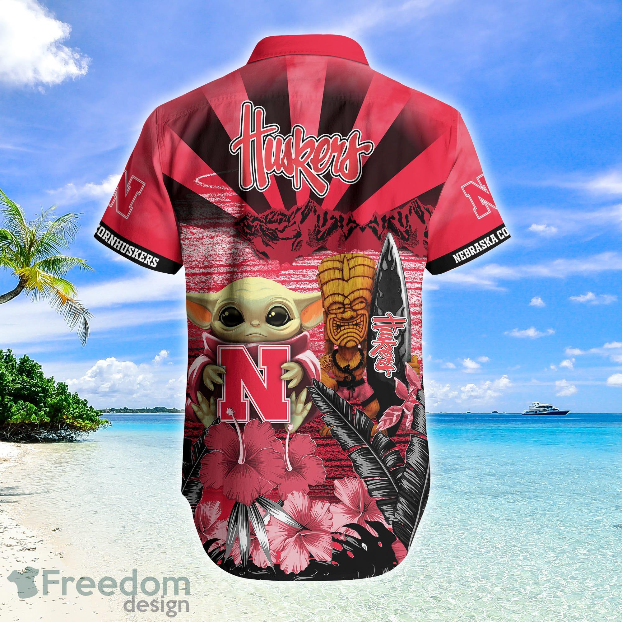 Nebraska Hawaiian Shirt Gucci Bee Pattern Nebraska Cornhuskers Gift -  Personalized Gifts: Family, Sports, Occasions, Trending