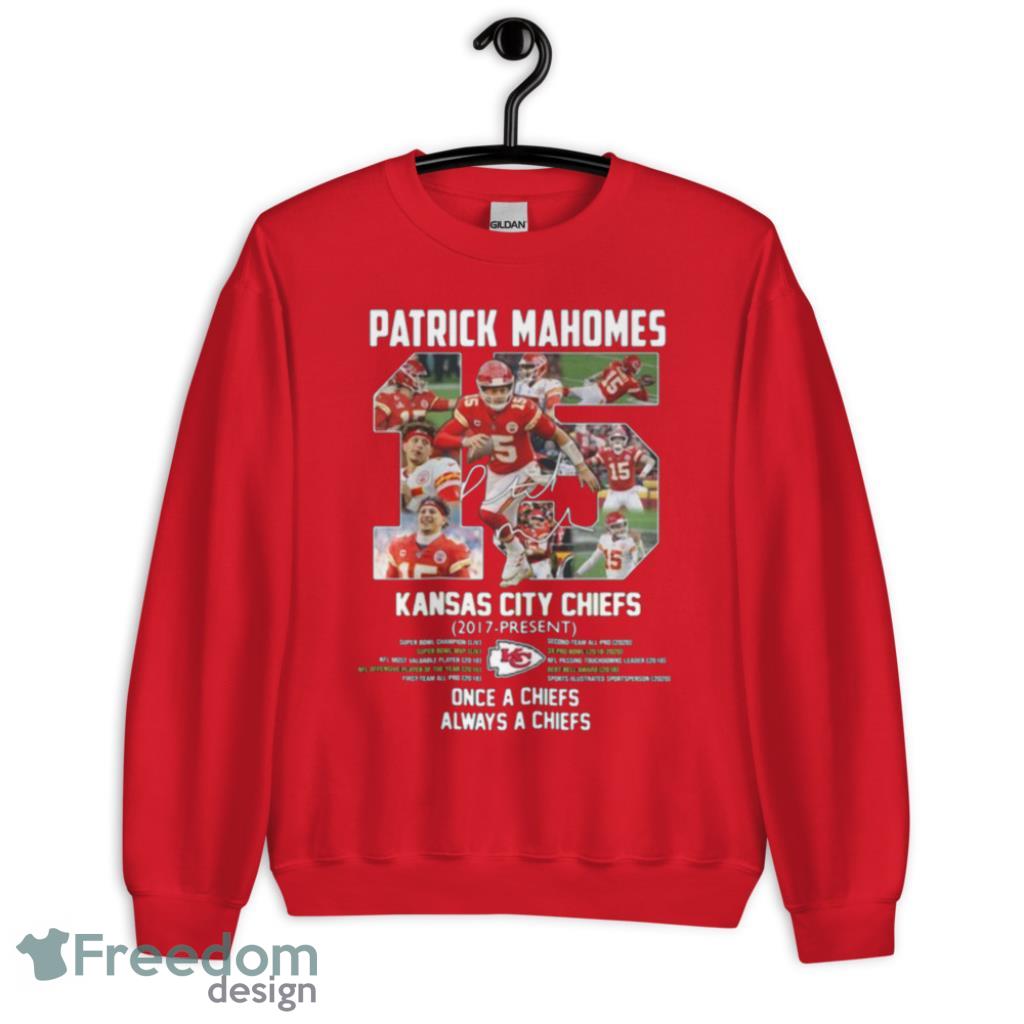 Patrick Mahomes Kansas City Chiefs Player T-Shirt Gift Fan All Size S-3XL