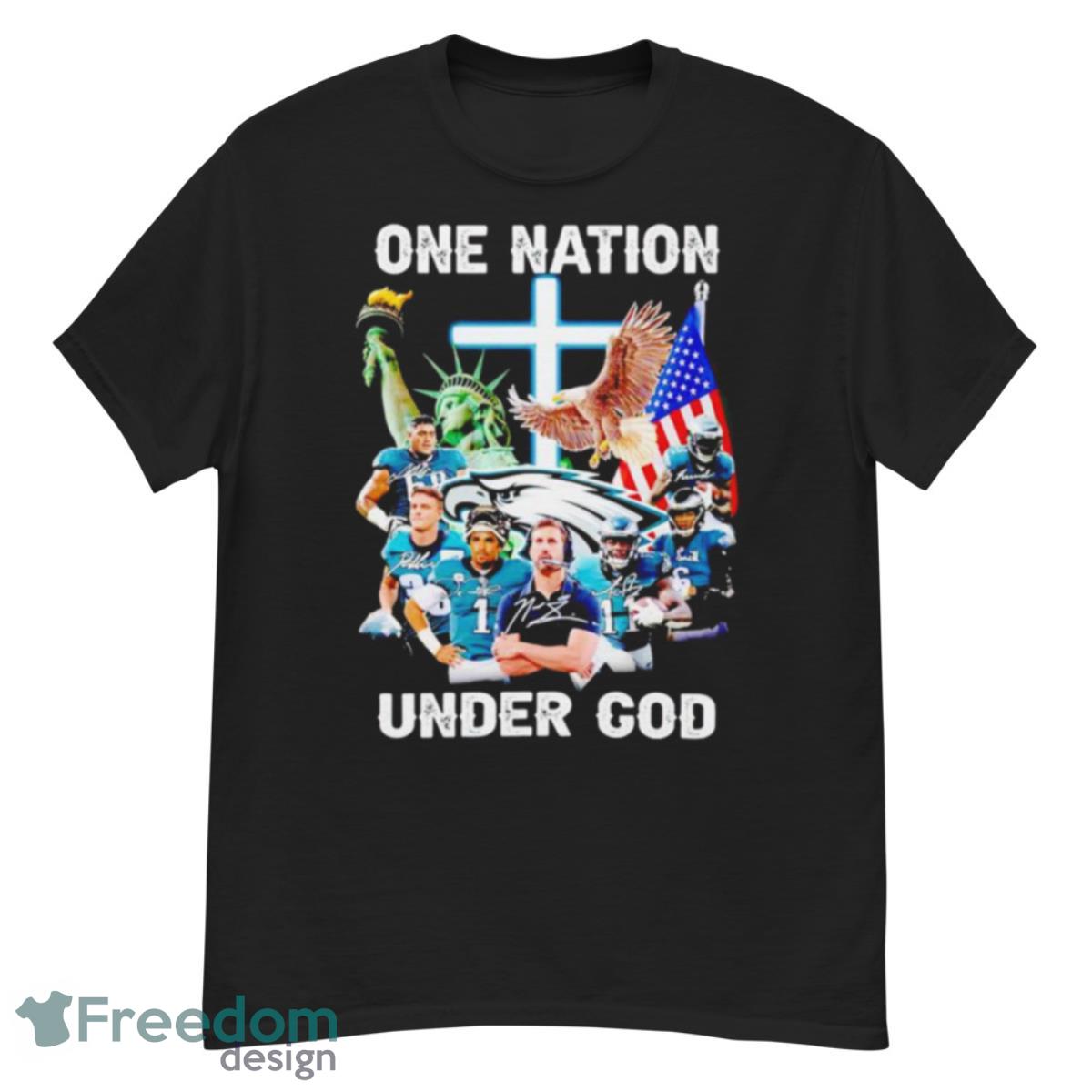 Philadelphia Eagles One Nation Under God Signatures Shirt - G500 Men’s Classic T-Shirt