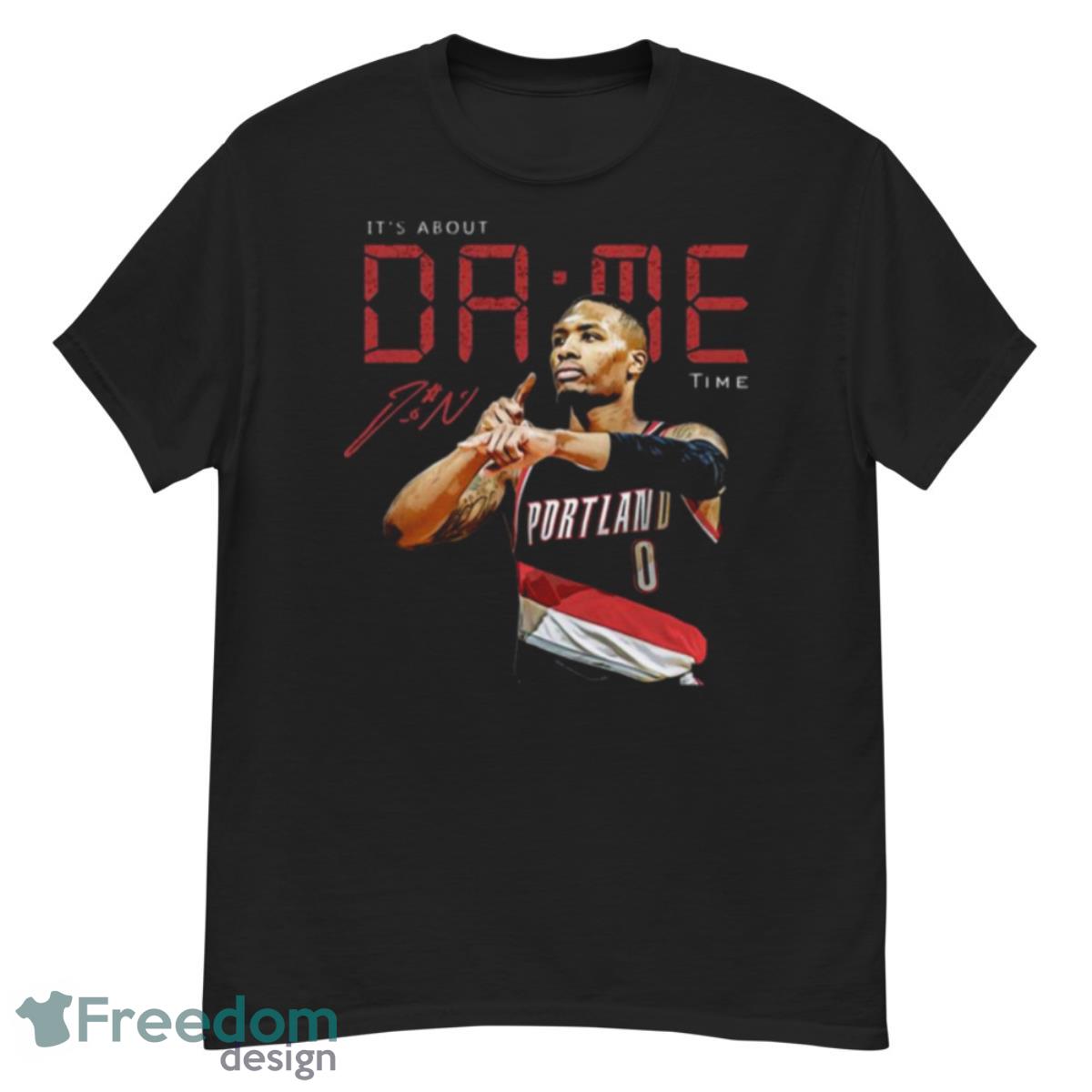 Signature Design Dame Time Damian Lillard Shirt - G500 Men’s Classic T-Shirt