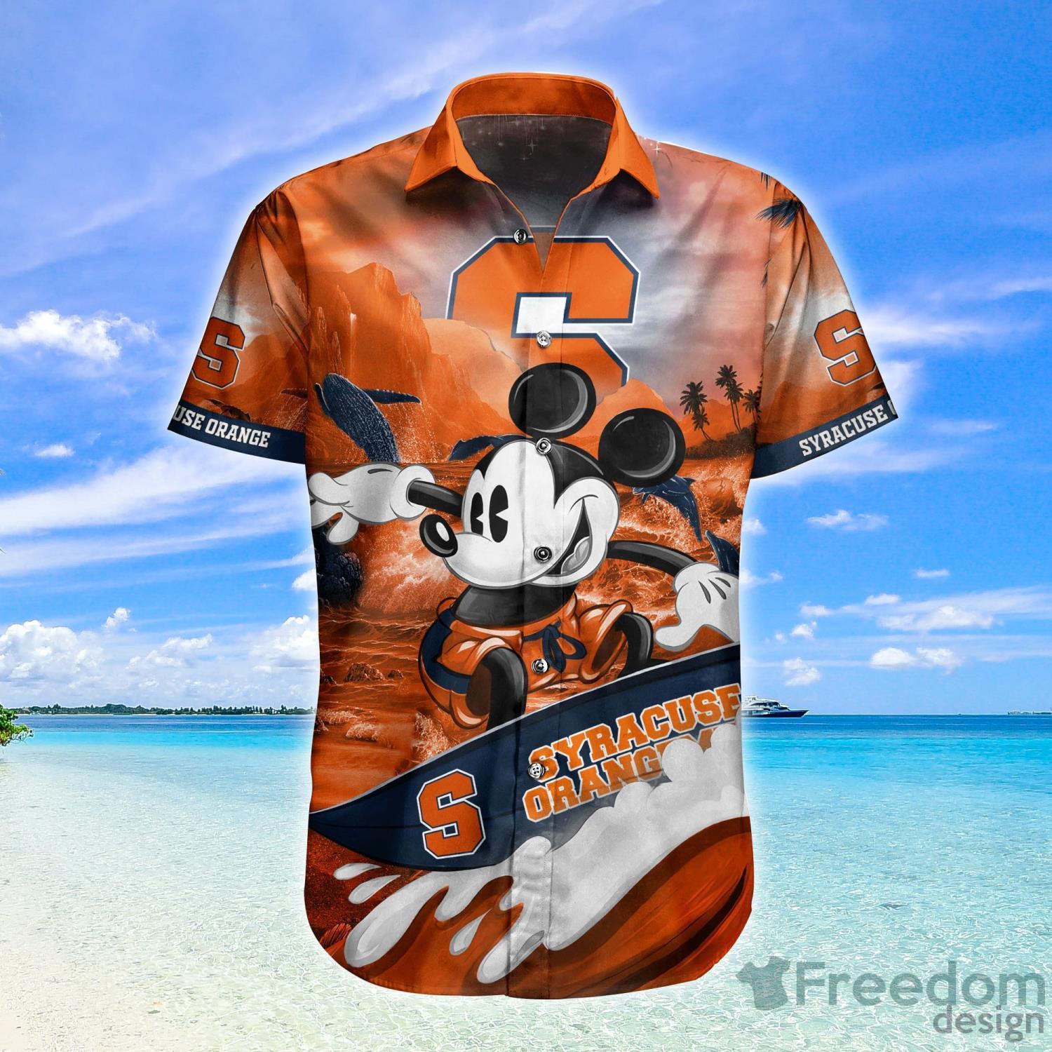 We love a good oversized Hawaiian shirt. How do you style yours ?      #hawaiianshirt #style #fash…