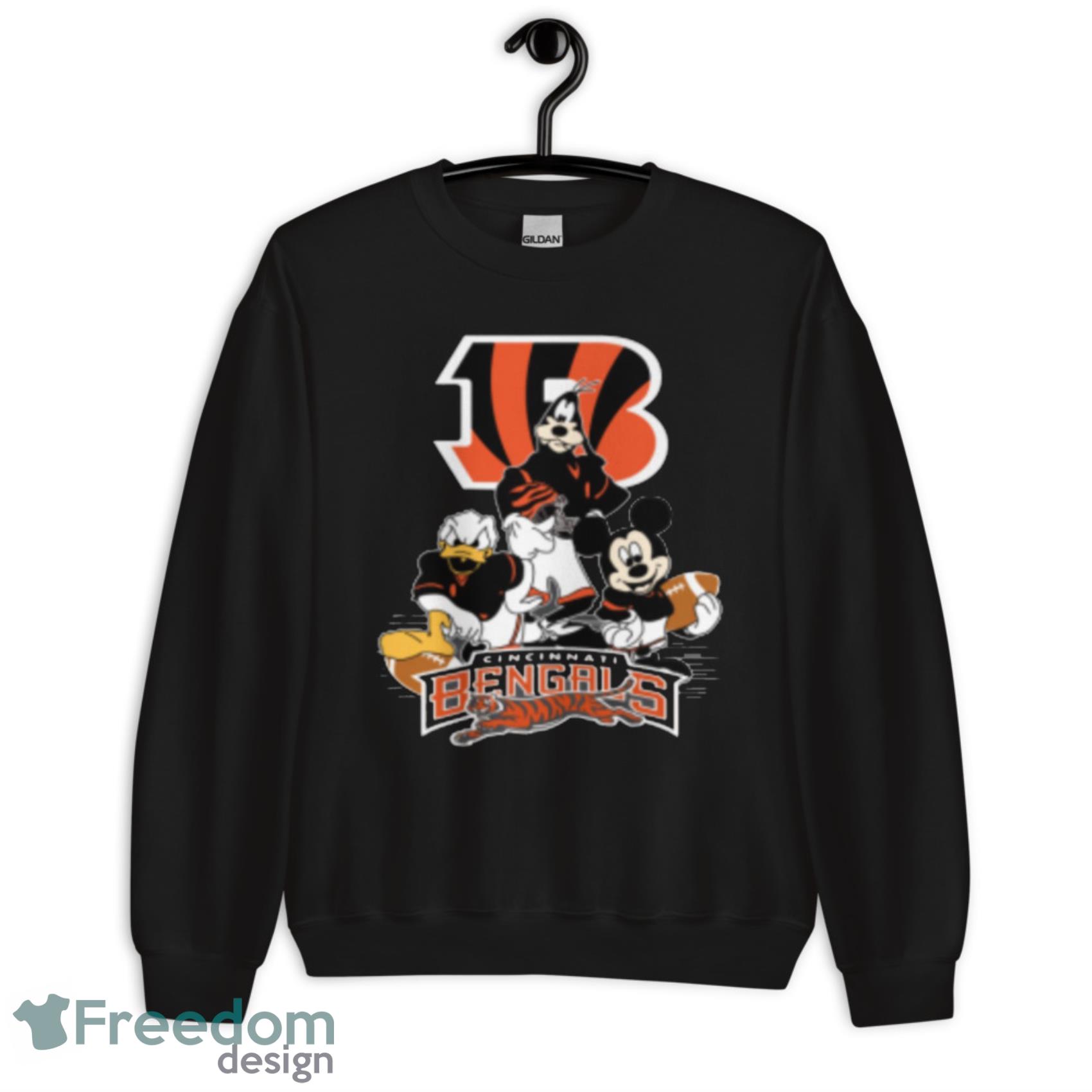 NFL Cincinnati Bengals Mickey Mouse Donald Duck Goofy Football Shirt Youth  T-Shirt